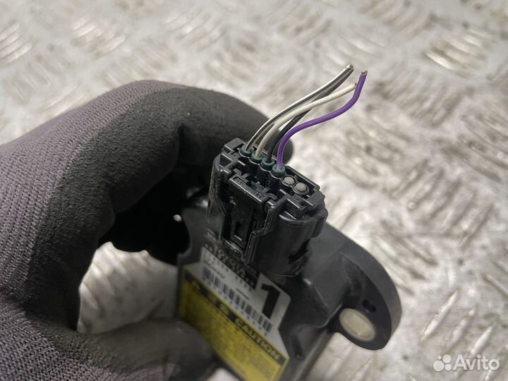 Датчик курсовой устойчивости Lexus LS (lV)