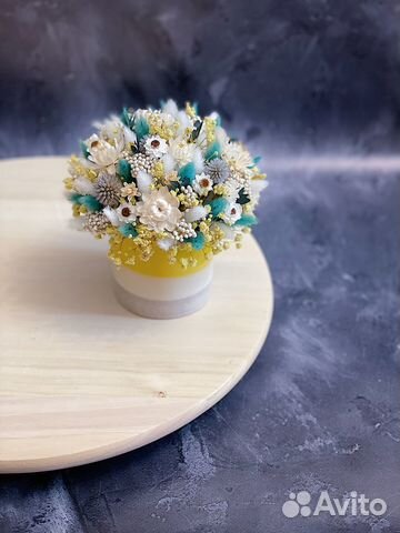 Букет из сухоцветов в кашпо