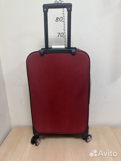 Новый средний Чемодан на 4 Колесах Арт.2857
