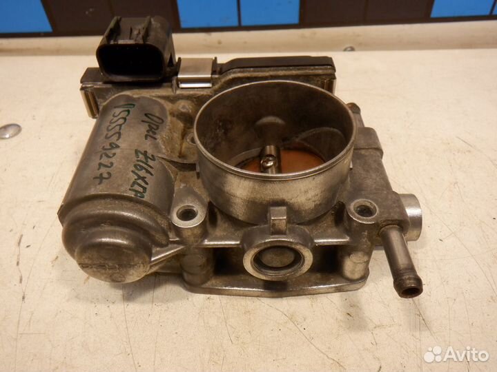 Заслонка дроссельная Opel Astra Z16XEP Z16XE1