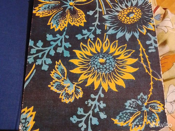 Подарочная книга про Ивановские ситцы