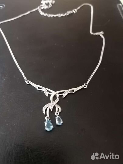 Колье серебро камни