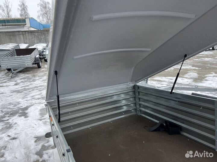 Прицеп на легковой автомобиль / Прицеп легковой