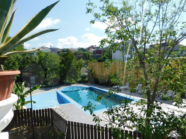 Комната 20 м², 1/4 эт.