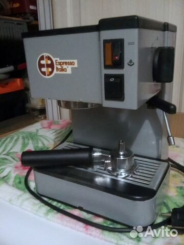 Кофеварка капсульная