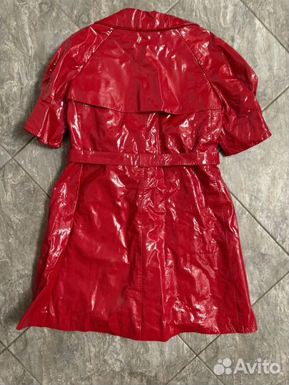 Плащ женский лаковый / жакет