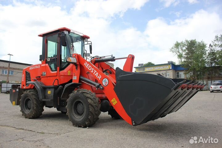 Фронтальный погрузчик Redstar 200S, 2022