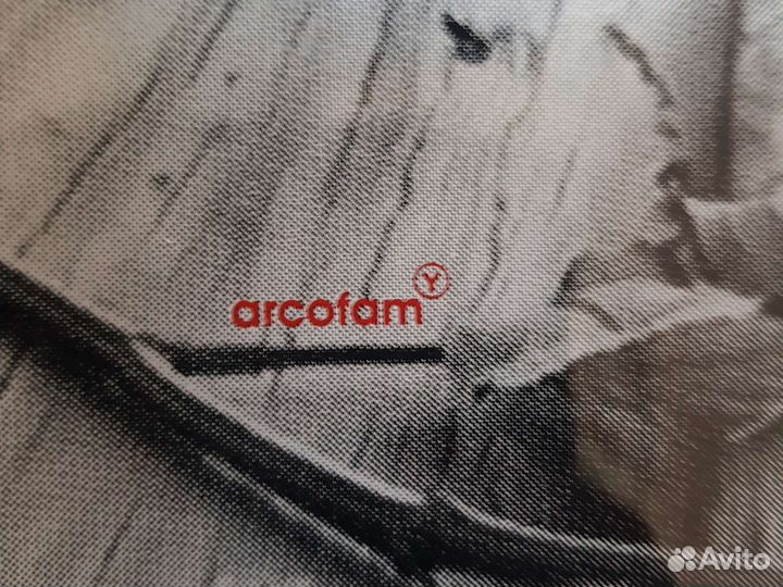 Тарелки квадратные стекло 6 штук