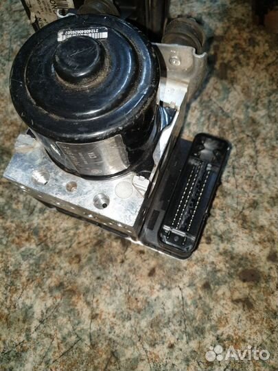 Блок ABS Фольксваген Туарег II 7P0907379E