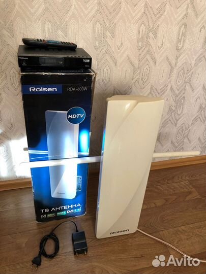 Комплект цтв HD TV Rolsen RDB-601 +Rolsen RDA-600W