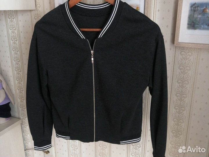 Бомбер для девочки 152