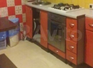 Комната 10 м² в 5-к., 2/2 эт.