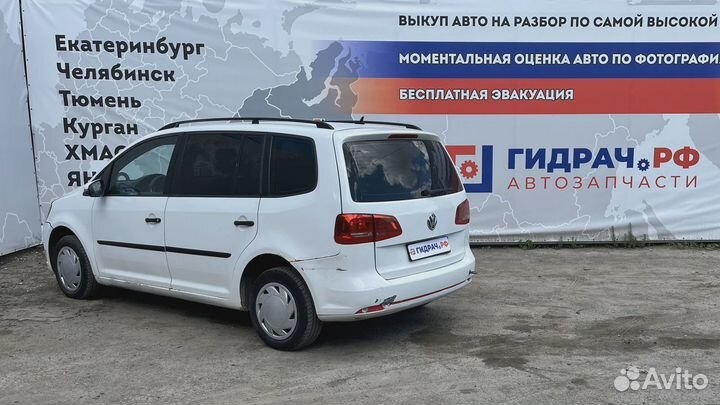 Стекло двери задней левой Volkswagen Touran (1T3) 1T0845025J