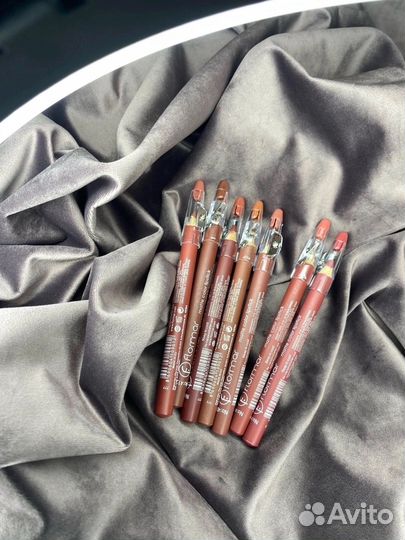 Крем для лица, маски, шампунь, тинт для губ