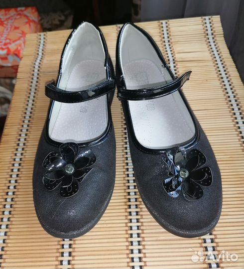 Туфли для девочки в школу