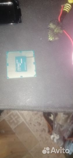 Процессор intel core pentiumG3340. Цокет1150