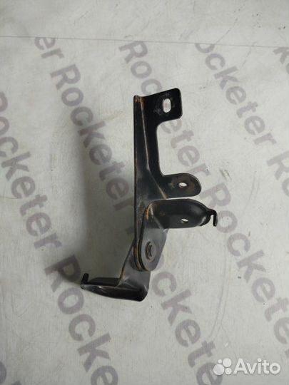 Кронштейн салона Hyundai Elantra XD 2003