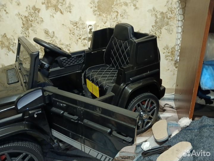 Детский электромобиль mercedes