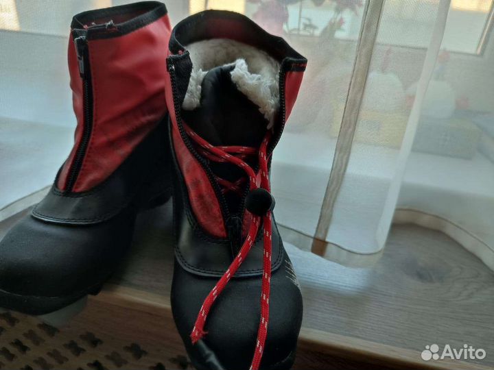 Лыжные ботинки rossignol