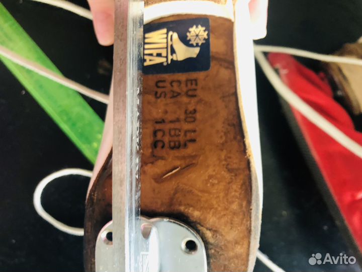 Коньки профессиональные для фигурного катания