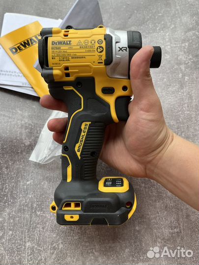 Dewalt dcf860