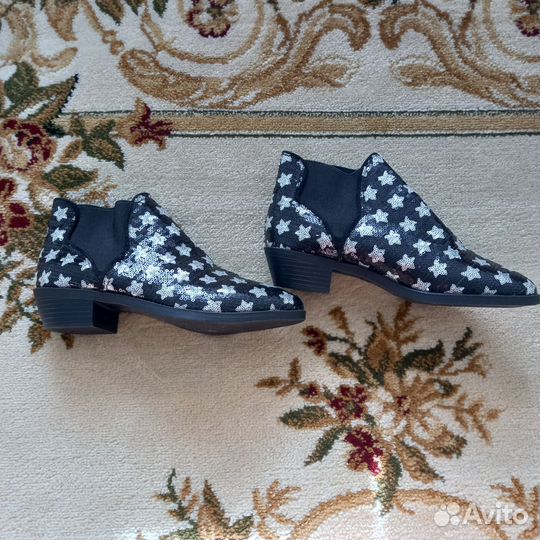 Казаки Primark женские 35р новые