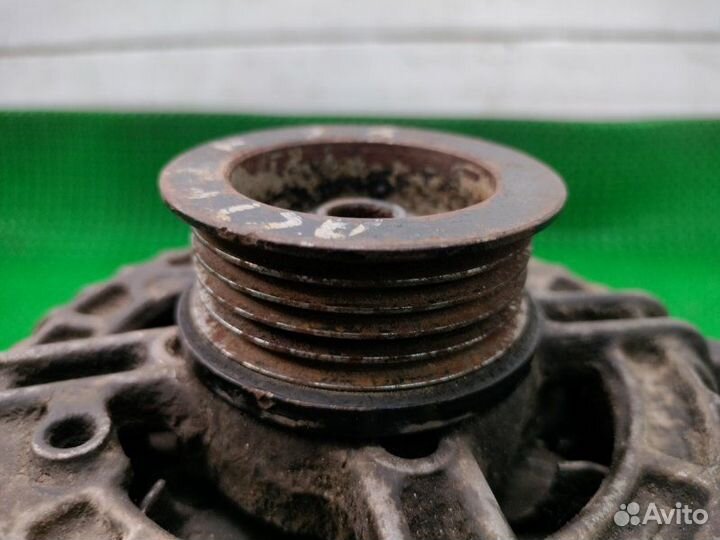 Генератор Opel Astra H 2004