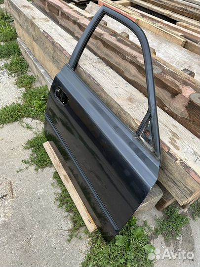 Дверь передняя правая Hyundai Accent