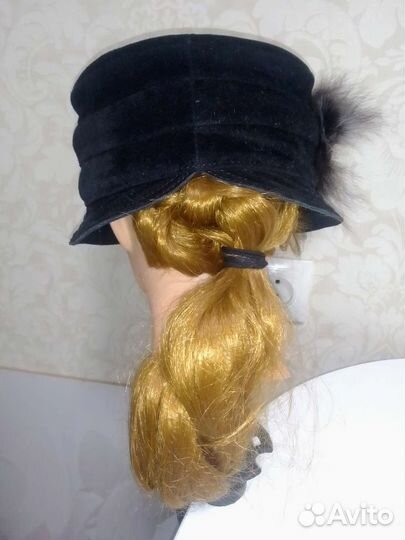 Шляпка женская замшевая