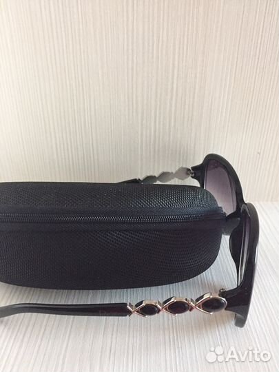 Очки солнцезащитные