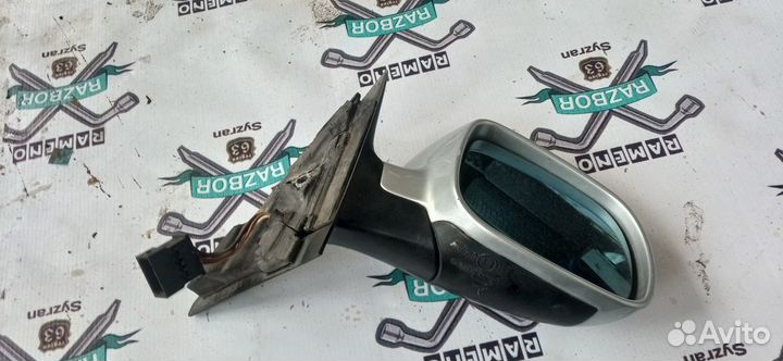 Зеркало боковое правое Audi A3 (8L1) 1996-2003