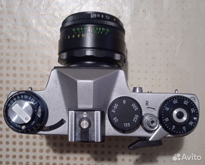 Плёночный фотоаппарат 