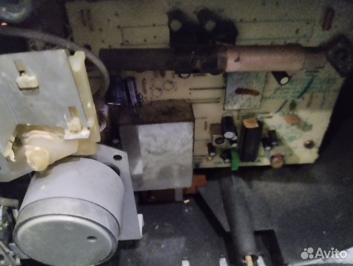 Магнитола Aiwa strasser CSD-SR22