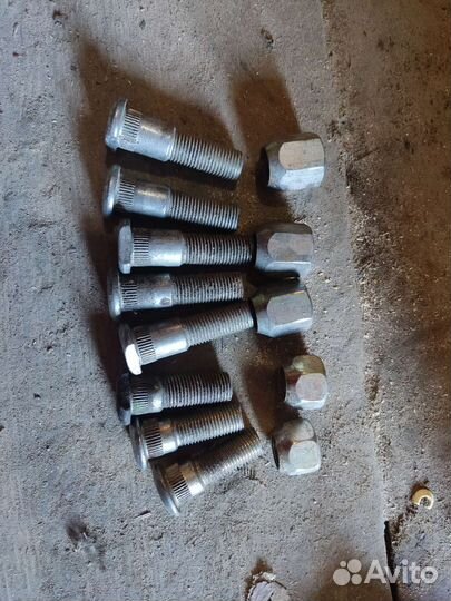 Шпильки для УАЗ патриот