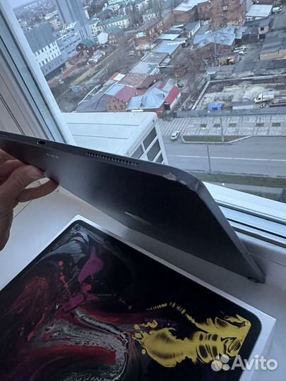 iPad pro 3 - поколение 12,9 64gb