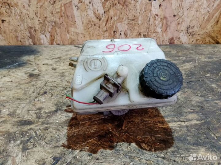 Цилиндр тормозной главный Peugeot 206 I (1998—2012