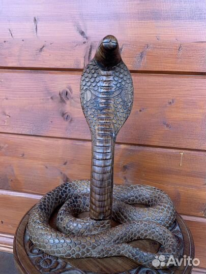 Статуэтка Кобра, красное дерево, Индия