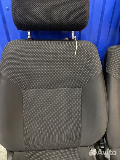 Водительское кресло для автомобиля