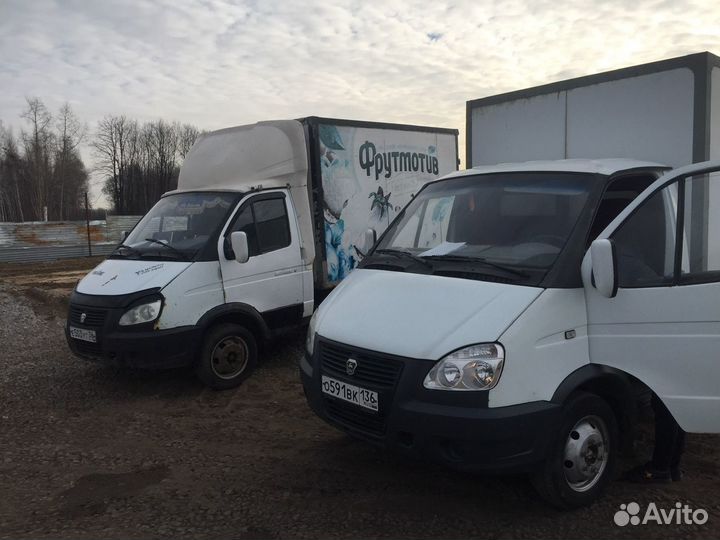 Водитель с личным грузовым автомобилем