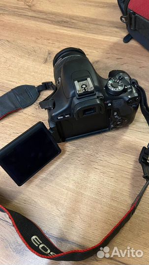 Зеркальный фотоаппарат canon ds126311