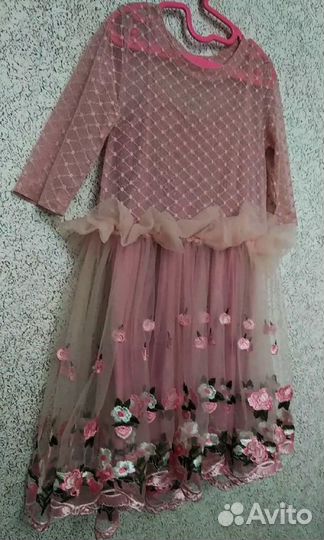 Платье праздничное