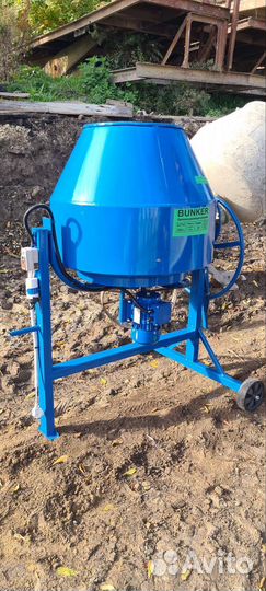 Бетономешалка в Новом Черкее