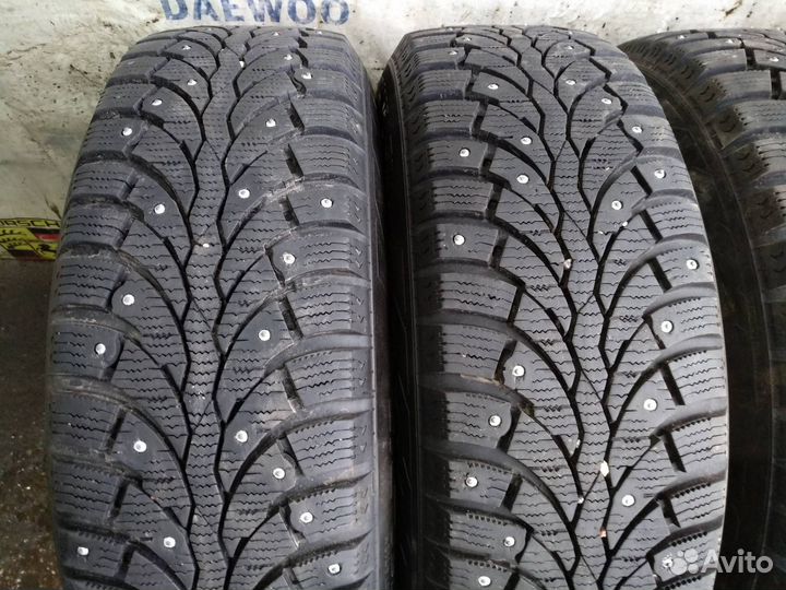 Pirelli Formula Ice 185/60 R15 88T