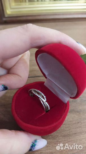 Серебряное кольцо