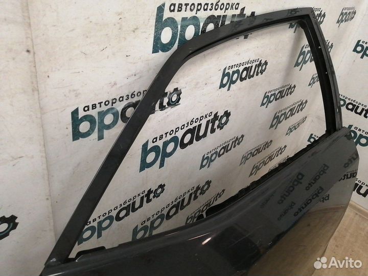 Дверь задняя правая 67003-02410 Toyota Corolla