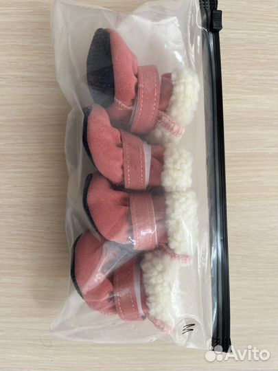 Обувь зимняя для маленьких собак