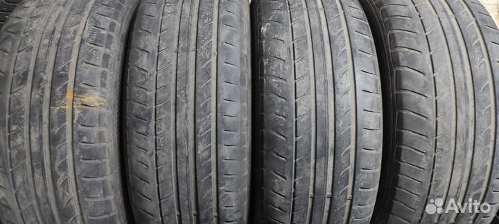 Dunlop SP Sport Maxx TT 215/60 R17 99V