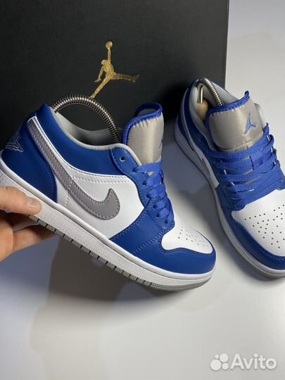 Кроссовки nike