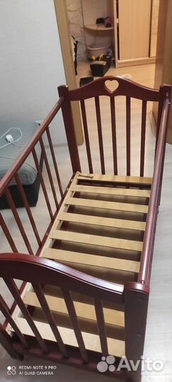 Детская кроватка + матрас