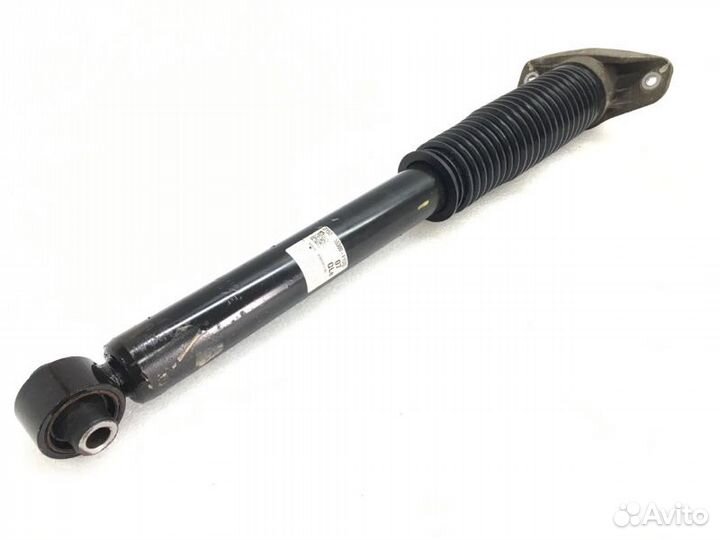 Амортизатор задний правый Kia Sportage 4 2.0 2019